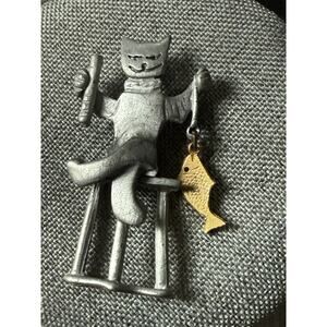 Cat Fish Fishing Brooch Silvertone Scarf Lapel Pin Whimsy Cottagecore